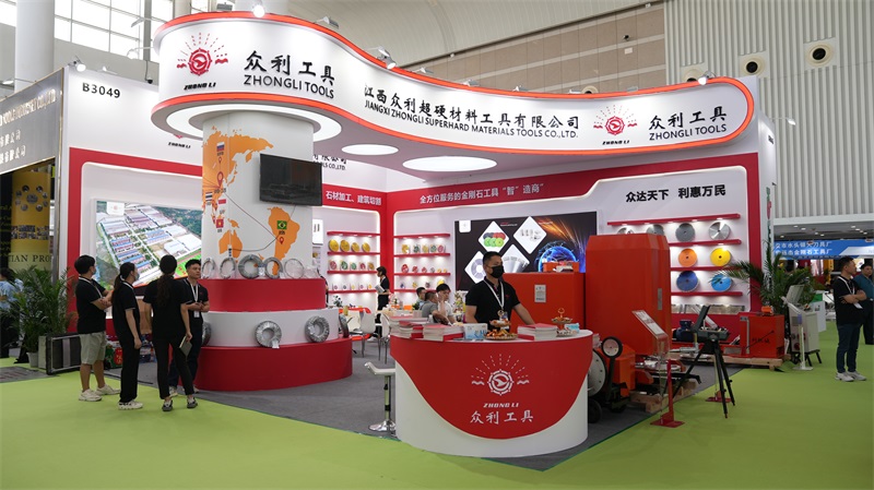 聚焦精彩的會(huì)展，聚焦完美的專(zhuān)業(yè)